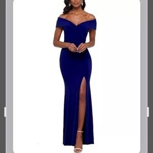 XSCAPE Petite Off-The-Shoulder Gown in Electric Blue Size 14P